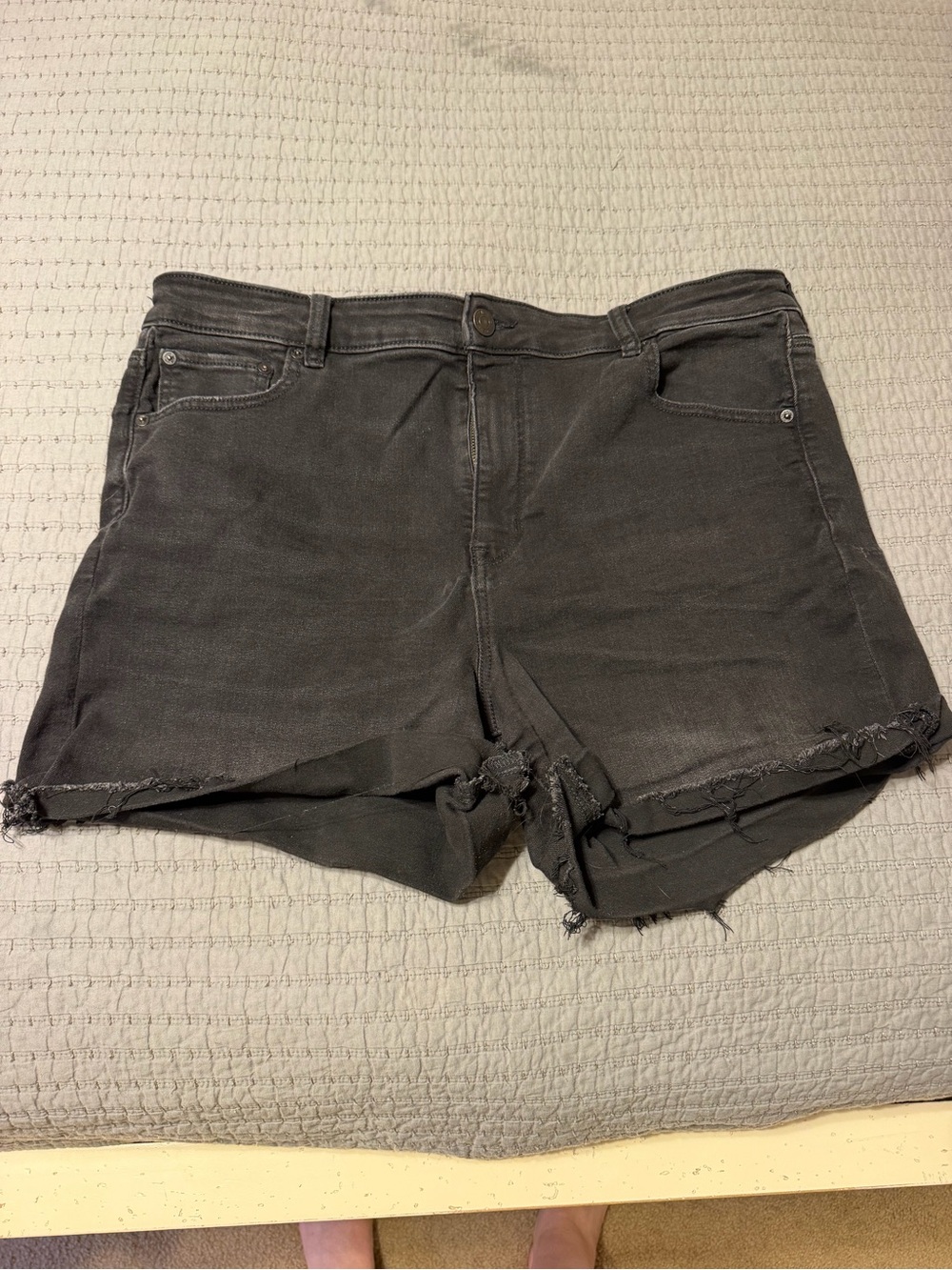 American Eagle Hi Rise Midi Plus Size Shorts